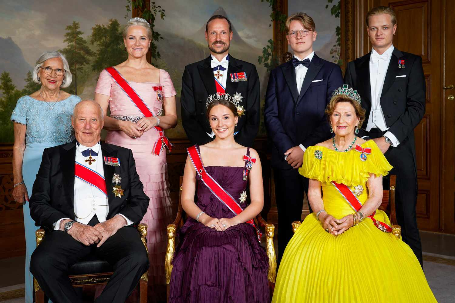 Norway’s Crown Shifts: What Happened After King Harald’s Death