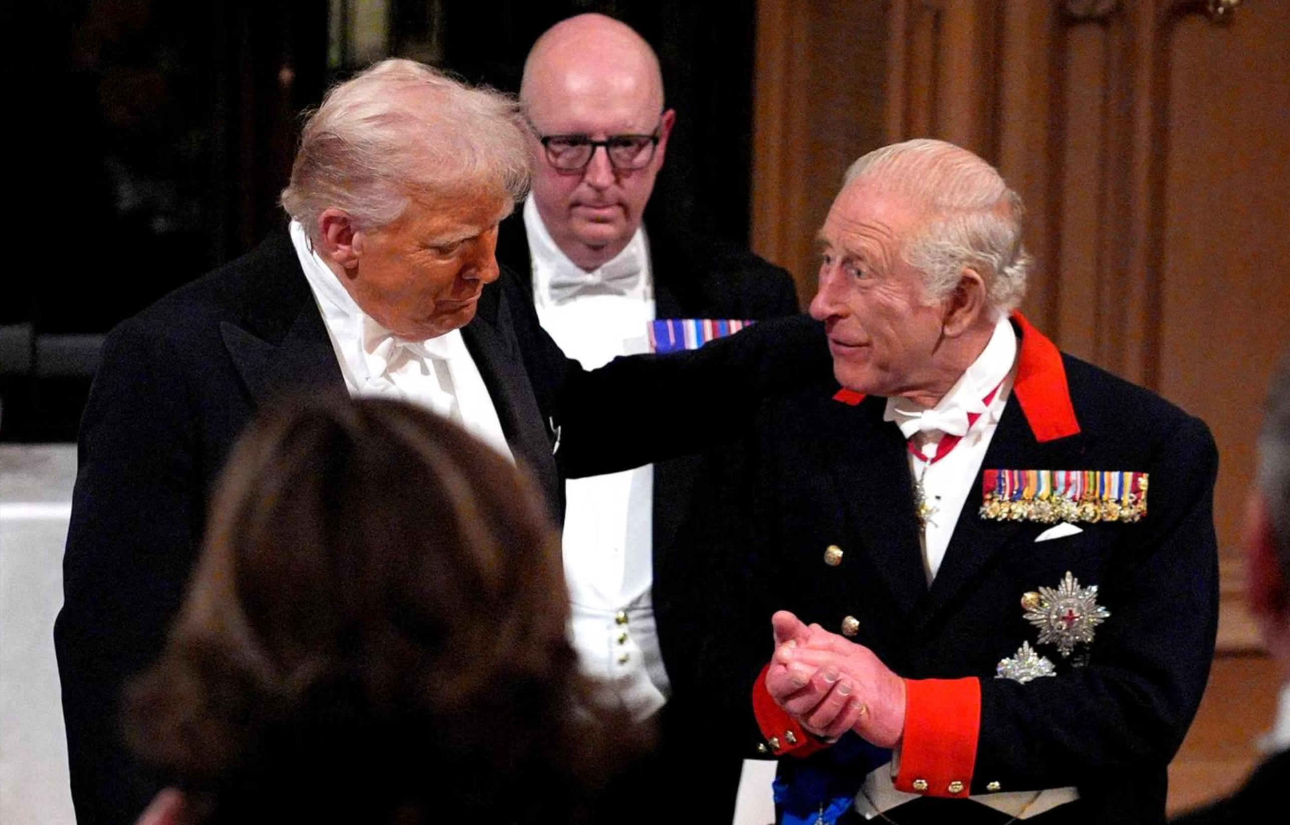 Trump Claims Distant Connection to King Charles — Now Aims for Buckingham Palace!