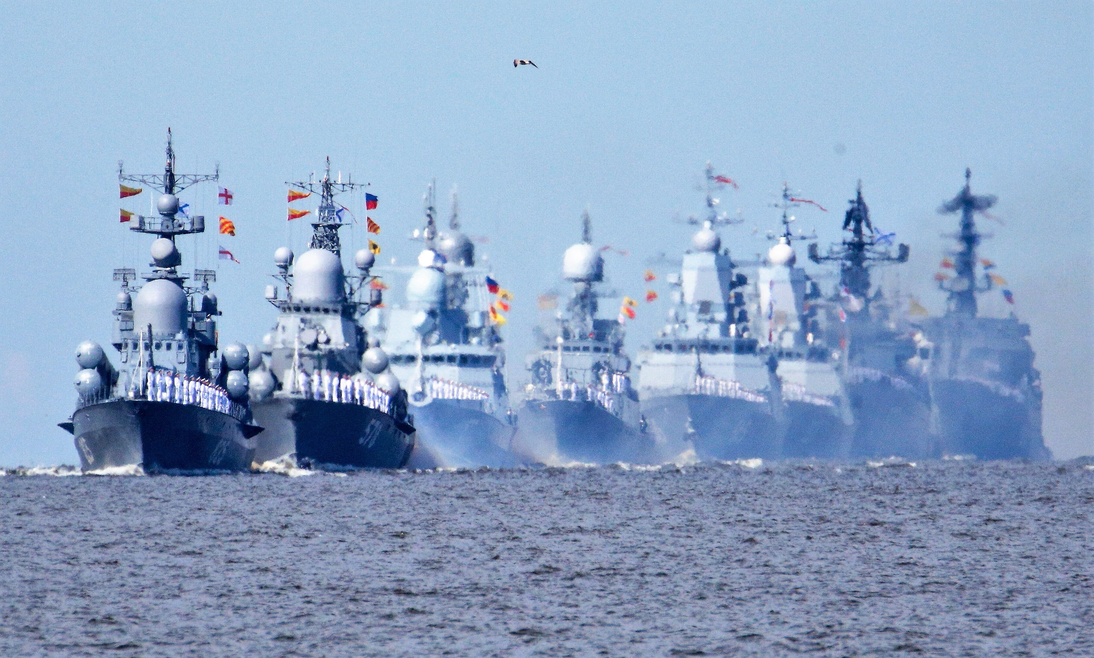 EILMELDUNG - Zahlreiche Kriegsschiffe ausgelaufen - Russische Marine läuft Richtung Schwarzes Meer aus! Was plant Putin?