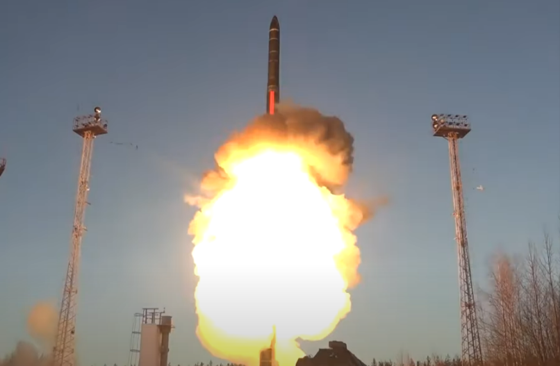 Russland droht Amerika mit Zerstörung! Russland hat genügend Waffen, um die USA zu vernichten!