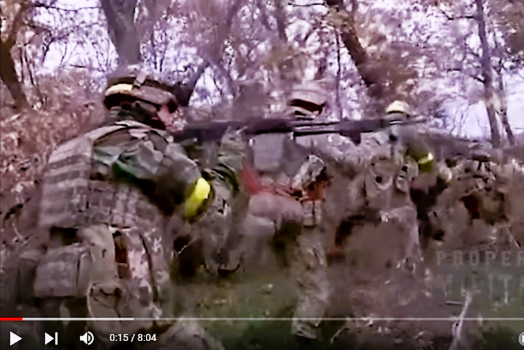 Russische Soldaten zu betrunken zum kämpfen! So löschen sich Putins Krieger gegenseitig aus!