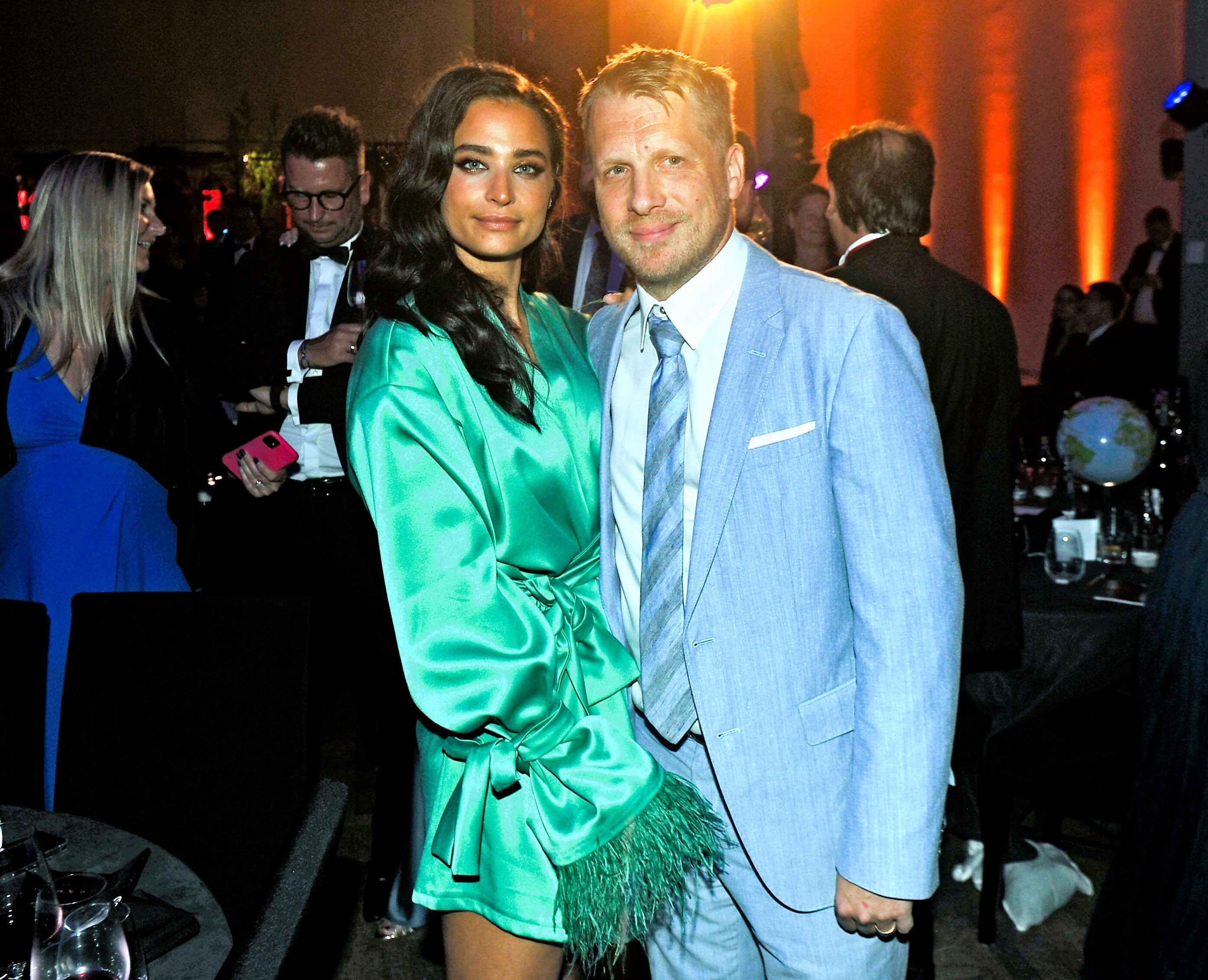 Hat Oli Pocher schon eine Neue? Nach Trennung von seiner Amira - händchenhaltend mit Promi erwischt!